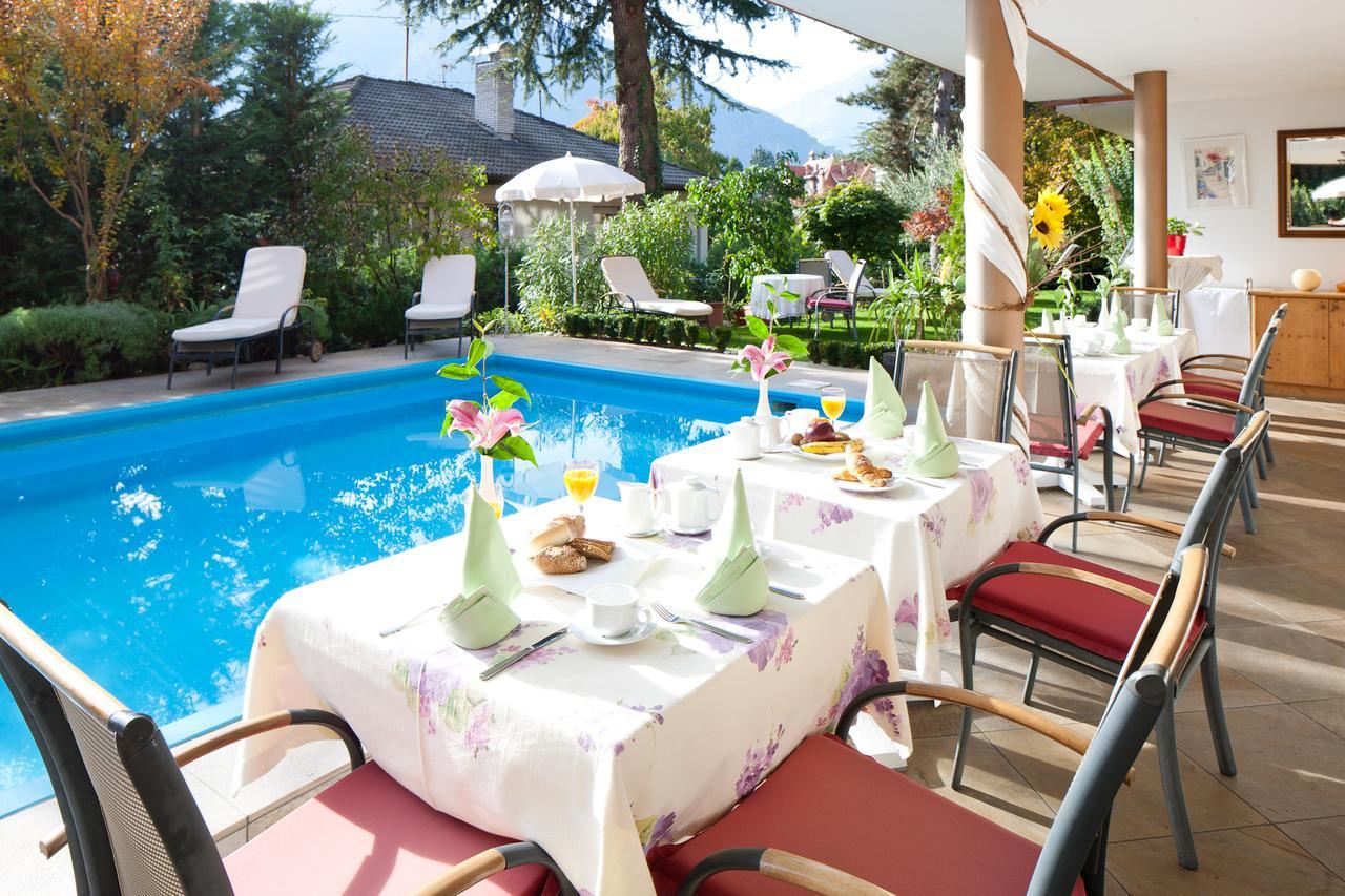 Hotel Aster Merano Bagian luar foto